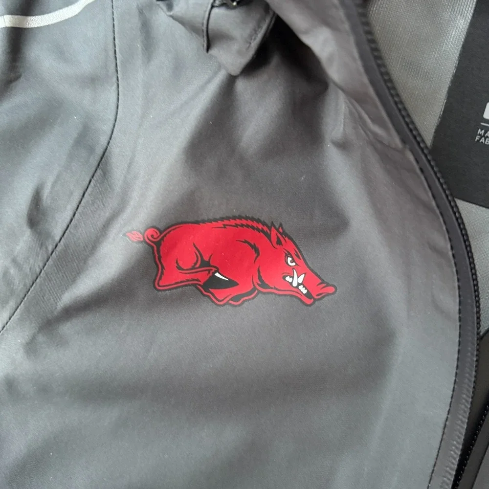 Nike‎ Mens Rain Jacket Dark Gray Full Zip Hooded Arkansas Razorbacks Logo Size S